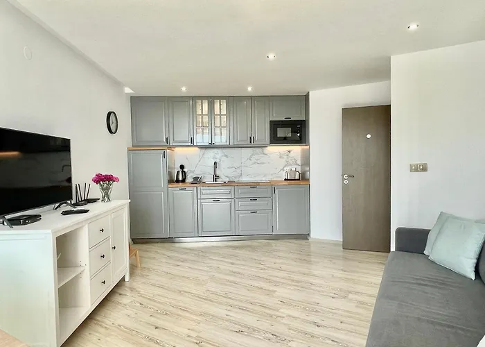 Paradiso Aparthotel - Private Apartment-Bsr-1